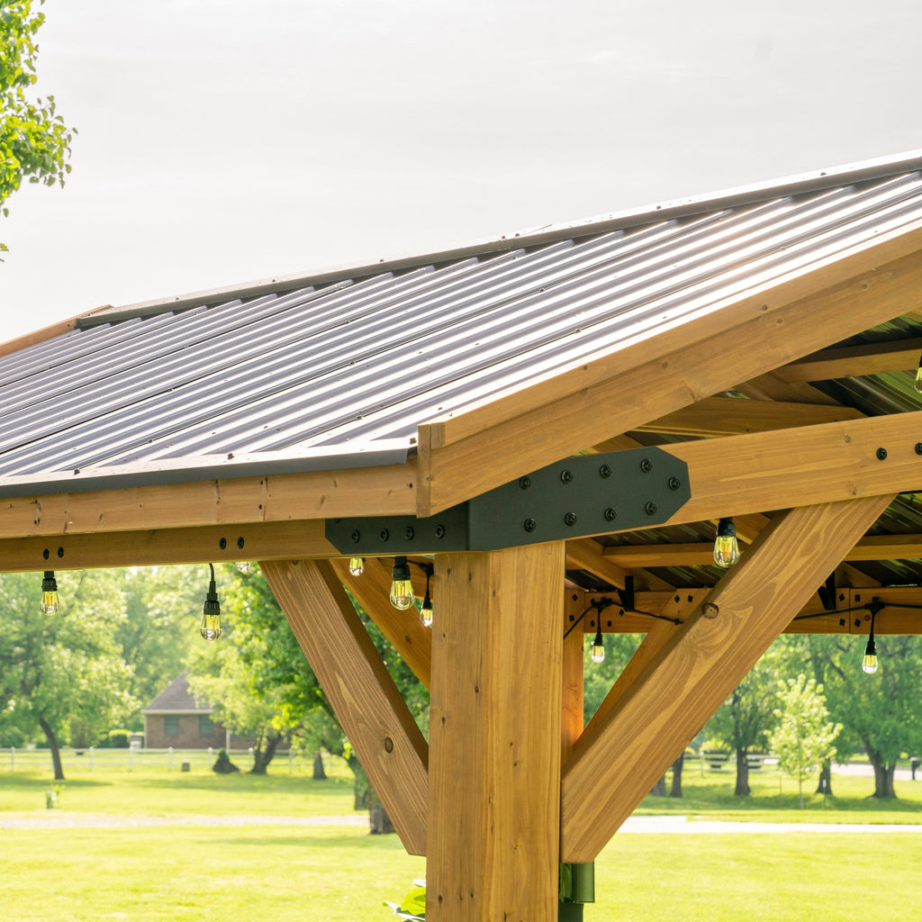 4.4m x 3.1m (14ft x 10ft) Norwood Gazebo