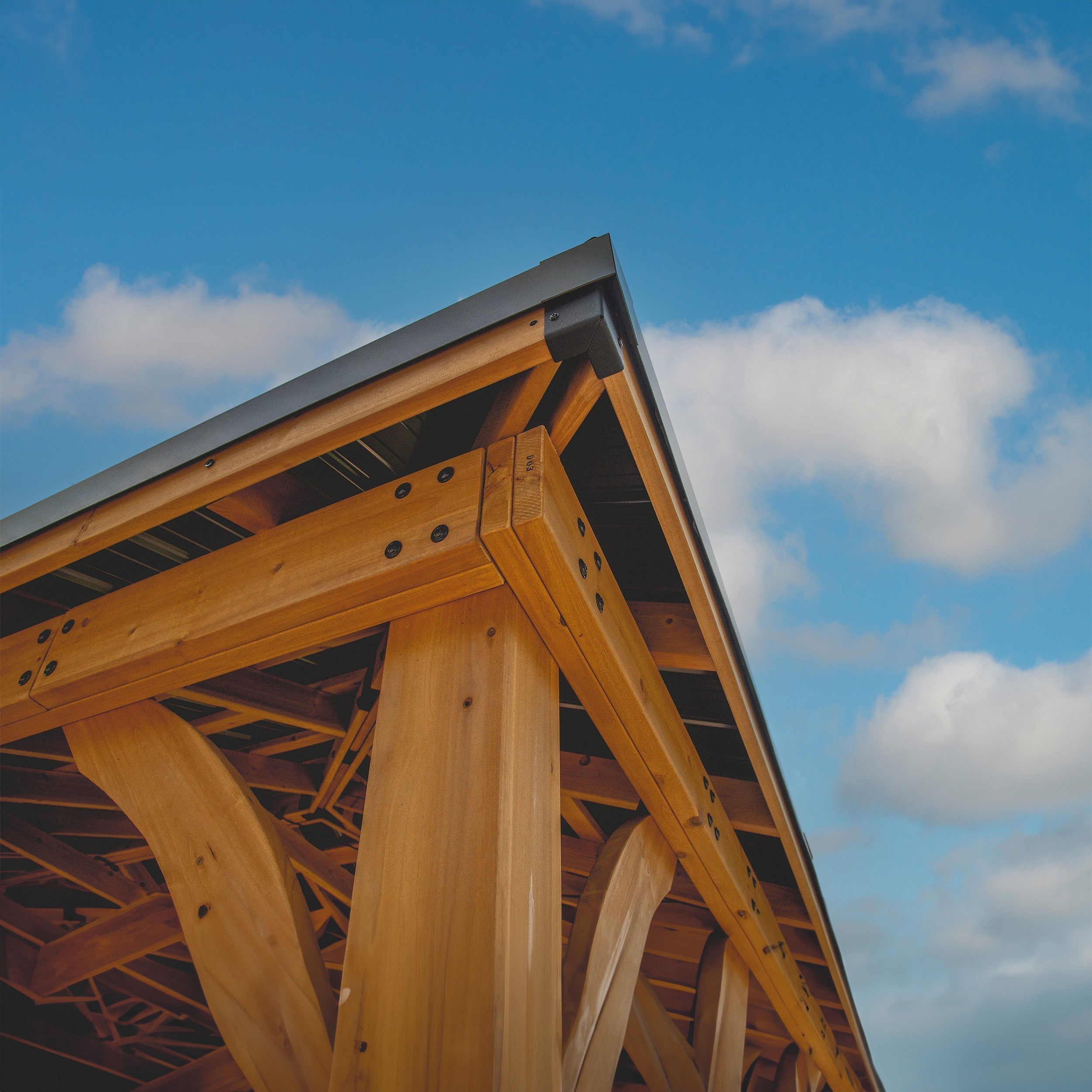 6.1m x 3.7m (20ft x 12ft) Barrington Gazebo/Carport